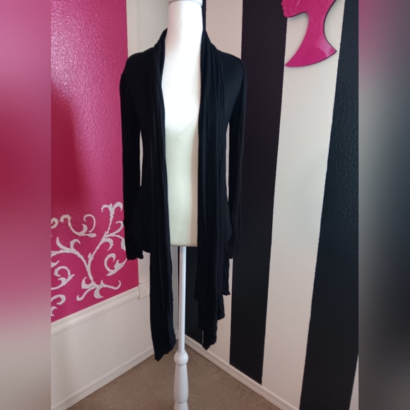 S-Twelve Black Top with Silver Embellishments - Picture 2 of 9